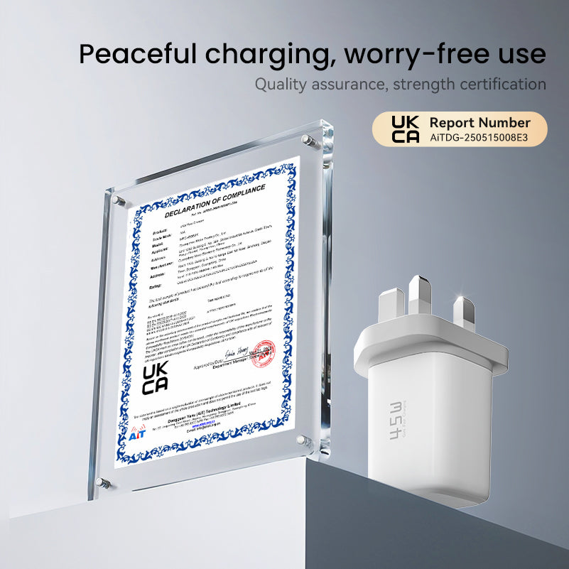 Tiny Icy Crystal Series 45W Dual-port GaN Fast Charger (UK) MOCOLL