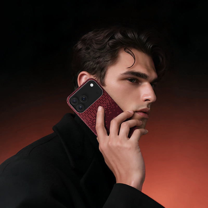 Kevlar Magnetic Circle Case ( iPhone 17 Pro Max Red )