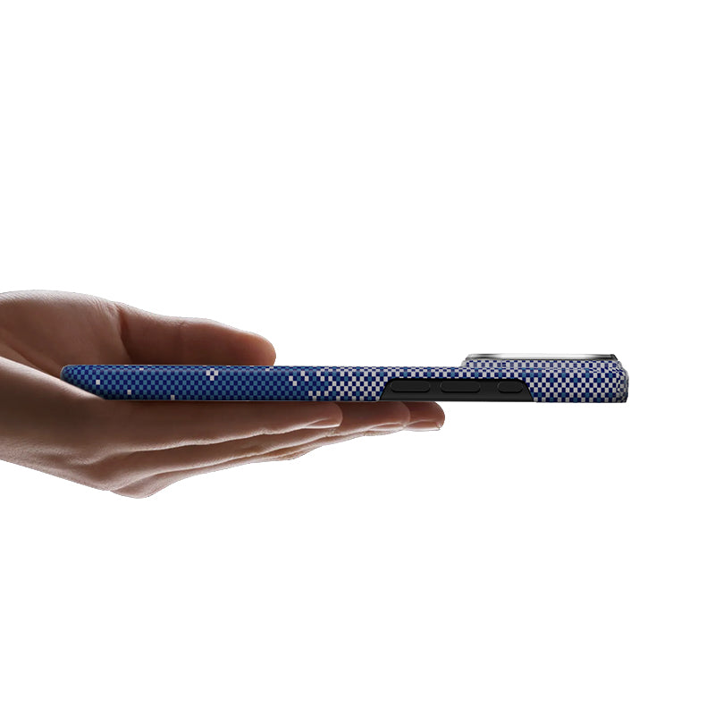 Kevlar Magnetic Circle Case ( iPhone 17 Pro Max Blue )